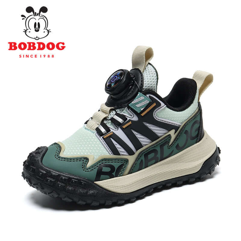 Детски обувки BOBDOG ARM в зелено с модерен дизайн и комфортна подметка.